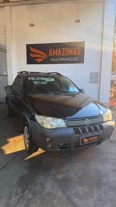FIAT STRADA 1.4 MPI TREKKING CE 8V FLEX 2P MANUAL FIAT STRADA 1.4 MPI TREKKING CE 8V FLEX 2P MANUAL